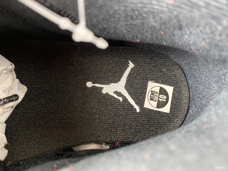 14 (2025) Ferrari IF5015-600 - Retro Jordan Men's 0326